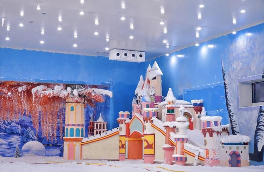 冰雪游乐场地